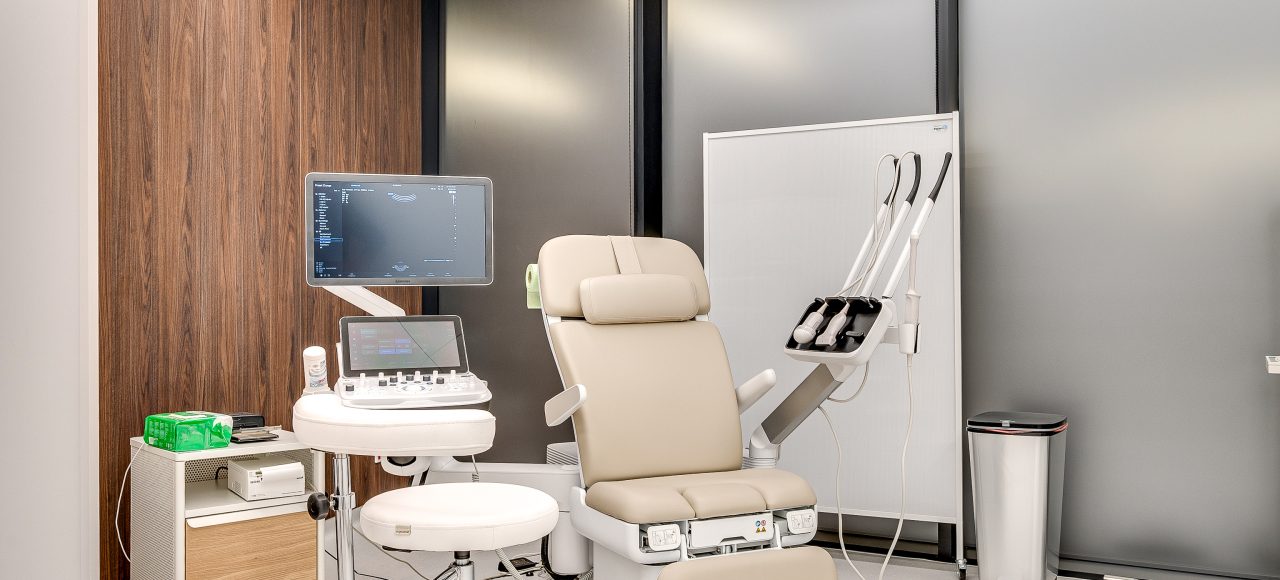 Gabinet ginekologiczny, fotel ginekologiczny, abrazja