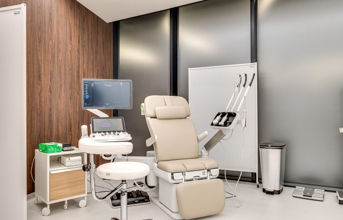 Gabinet ginekologiczny, fotel ginekologiczny, abrazja